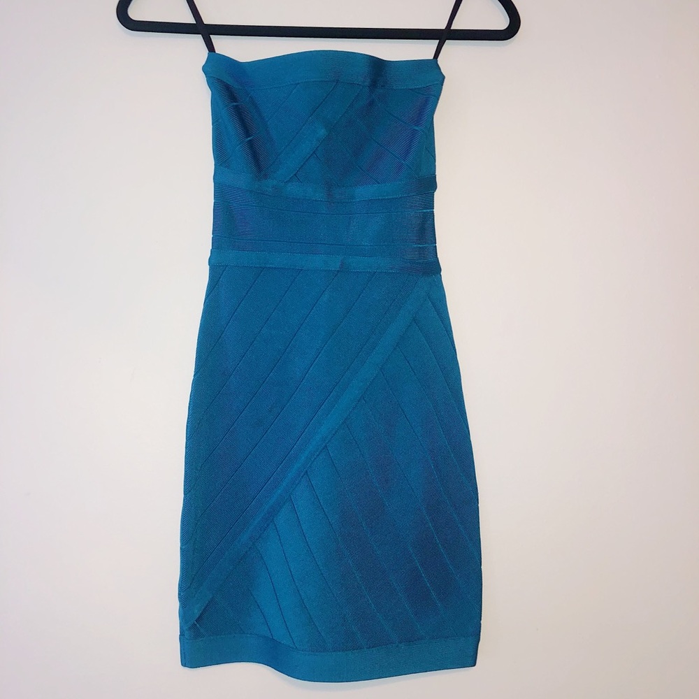 Strapless blue Bebe dress